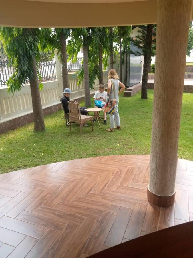 Coast View Resort Kigoma Eksteriør bilde